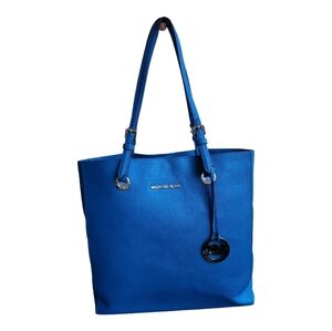 Michael Kors Jet Set Multifunction North South Tote cyan 💙